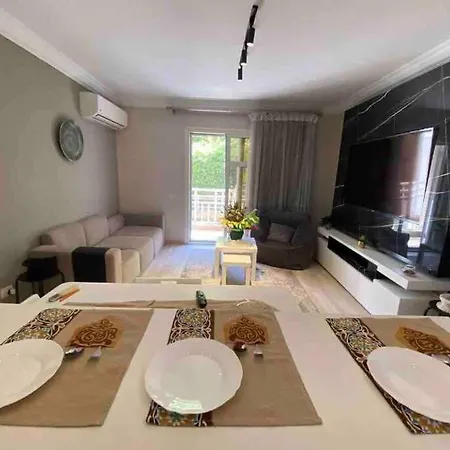 Ultra Modern & Super Cozy Apartment Wz A Private Garden Madinaty Dış mekan fotoğraf