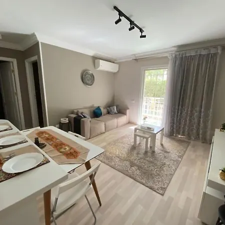 Ultra Modern & Super Cozy Apartment Wz A Private Garden Madinaty Dış mekan fotoğraf