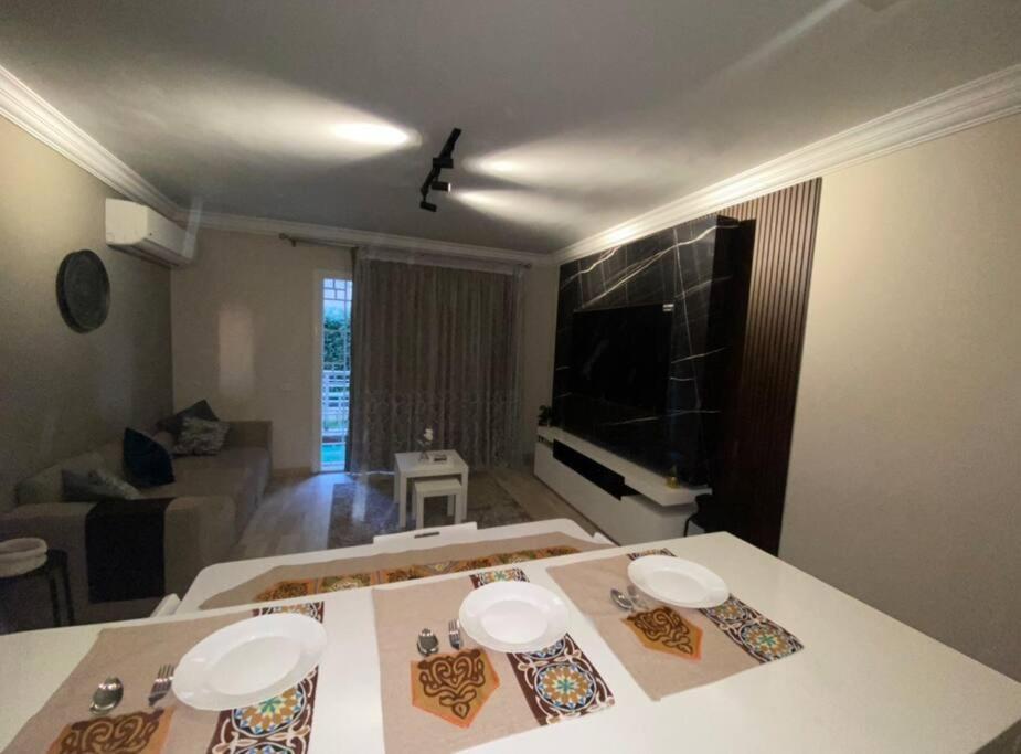 Ultra Modern & Super Cozy Wz A Private Garden
